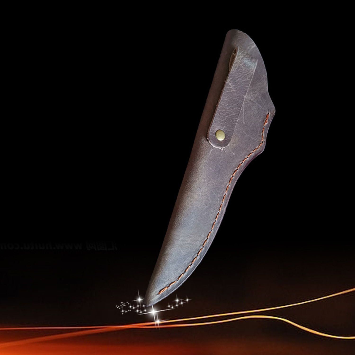 Opsticle Knife sheaths of leather